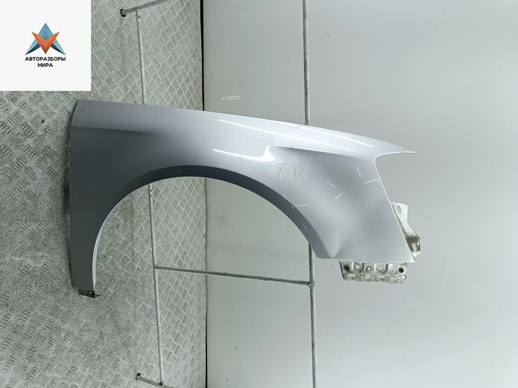 крыло переднее правое Volkswagen Passat B6 2006, 2.0 л., бензин, МКПП, серый, седан - фото №1