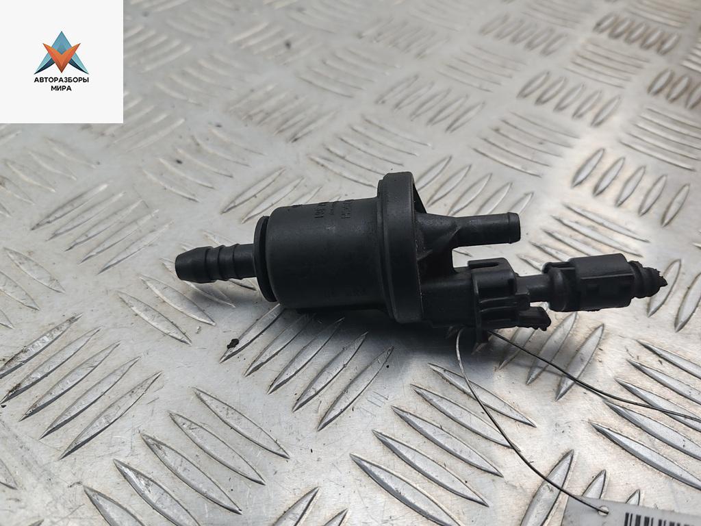 клапан вентиляции топливного бака Opel Astra G 2002, 1.6 л., бензин, МКПП, белый, универсал, 0280142361 - фото №1