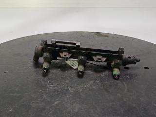 топливная рампа Volkswagen Polo 4 поколение 2003, цвет, 03E133320