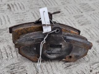 Колодки тормозные передние Volkswagen Passat B4 1996, 1.8 л., бензин, МКПП, красный, универсал