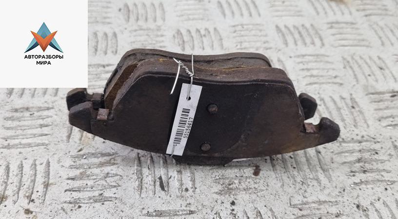 Колодки тормозные передние Volkswagen Passat B6 2007, 2.0 л., дизель, МКПП, синий, универсал - фото №1