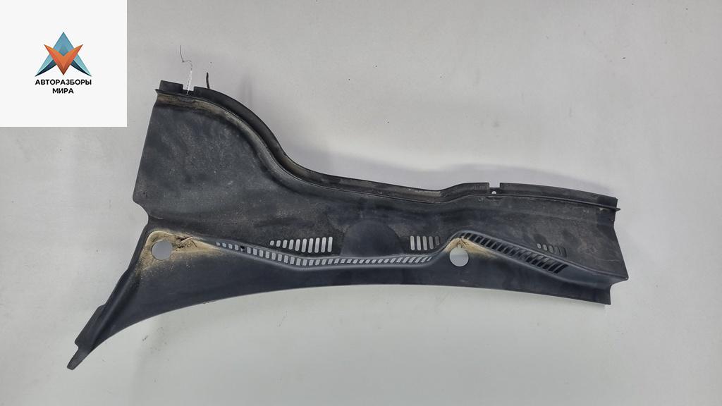 дождевик Volkswagen Passat B6 2006, 2.0 л., бензин, МКПП, серый, седан, 3C1819403B - фото №1