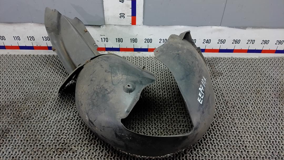 Подкрылок передний левый Volkswagen Passat B6 2009, 2.0 л., дизель, МКПП, седан - фото №1