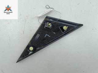 Накладка крыла (уголок зеркала) переднего левого Mazda 3 BP 2019, 2.0 л., гибрид, МКПП, чёрный, хетчбэк 5 дв.