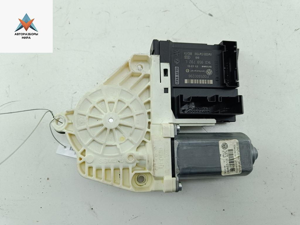 модуль управления двери Volkswagen Passat B6 2008, 2.0 л., дизель, МКПП, чёрный, универсал, 1K0959792L - фото №1