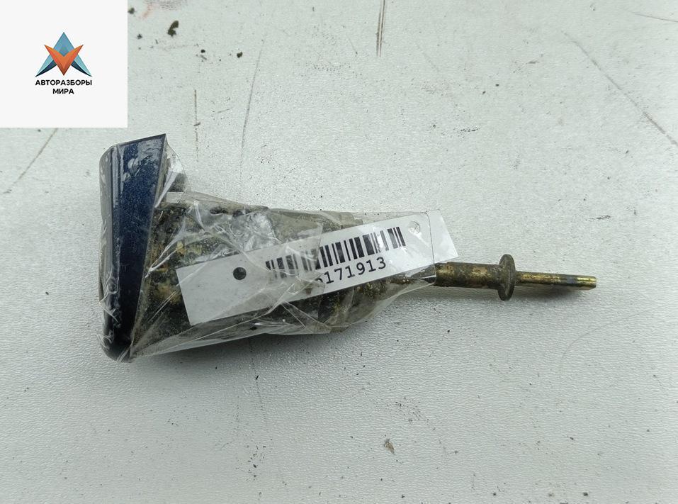 личинка дверного замка Volkswagen Passat B5 1999, 1.6 л., бензин, МКПП, синий, универсал, 3B0837168 - фото №1