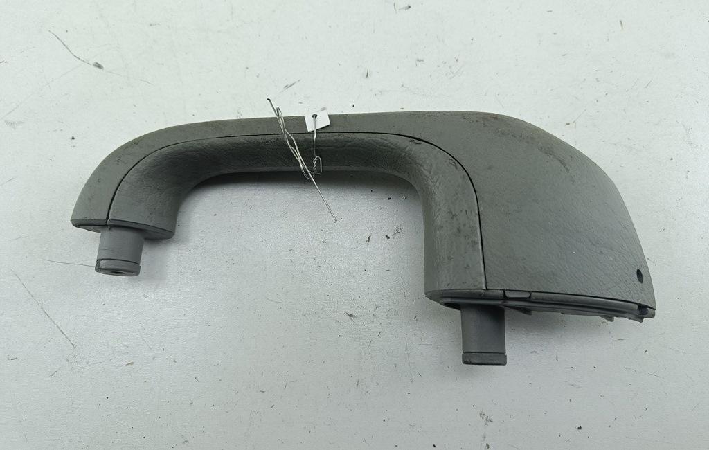 ручка внутренняя передняя правая Audi A6 4A/C4 1997, 1.8 л., бензин, МКПП, серый, универсал, 4A867172 - фото №1