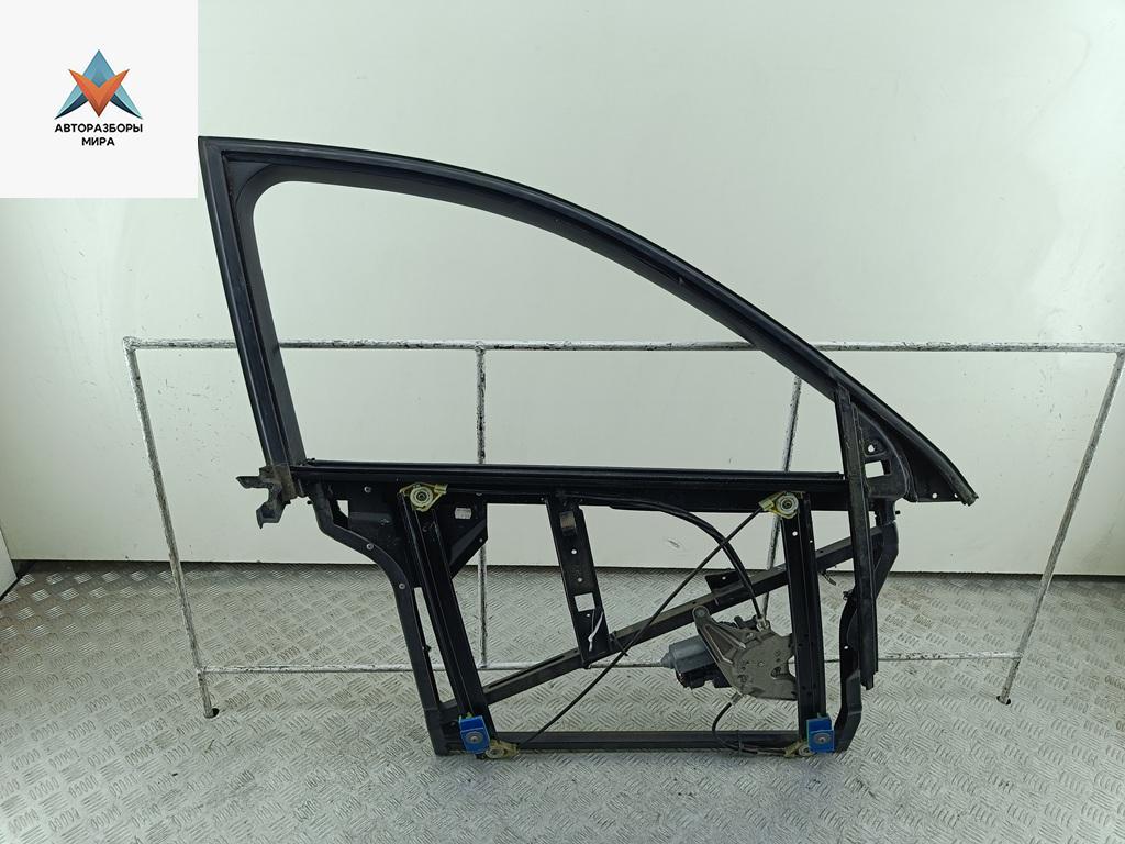 стеклоподъемник электрический передний правый Audi A6 4B/C5 1998, 2.4 л., бензин, МКПП, серый, седан, 4B0837754 - фото №1