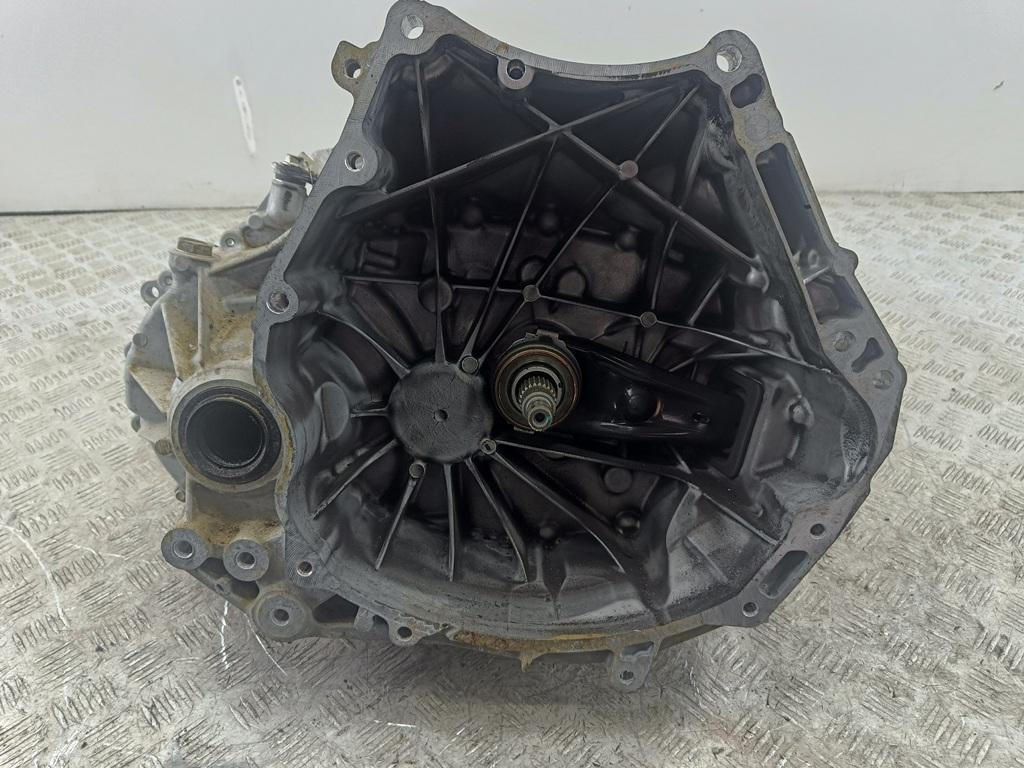 МКПП Mazda 3 Bp 2019, 2.0 л., гибрид, МКПП, чёрный, хетчбэк 5 дв.