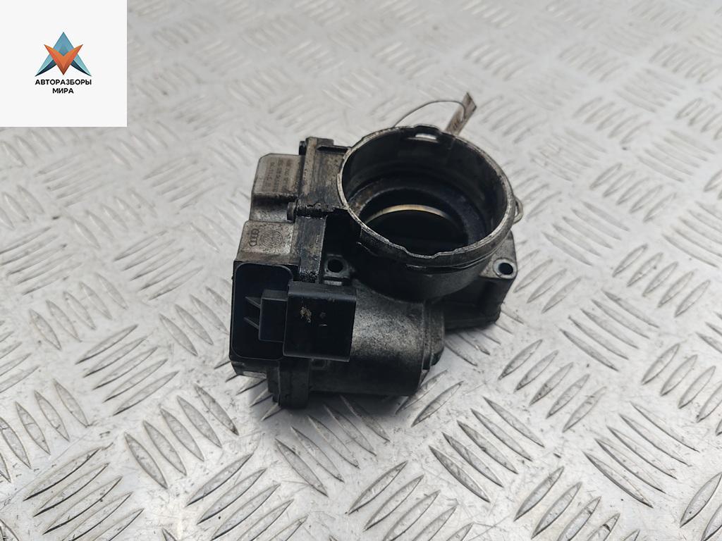 заслонка дроссельная SEAT Altea 1 поколение 2004, 1.9 л., дизель, МКПП, красный, минивэн, 03G128063 - фото №1