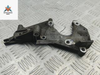 кронштейн ТНВД Audi A4 B7 2005, 3.0 л., дизель, АКПП, серый, универсал, 059130147H