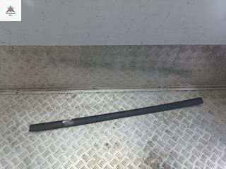 молдинг двери передней левой Opel Vectra B 1995, 1.6 л., бензин, МКПП, красный, седан, 90507533