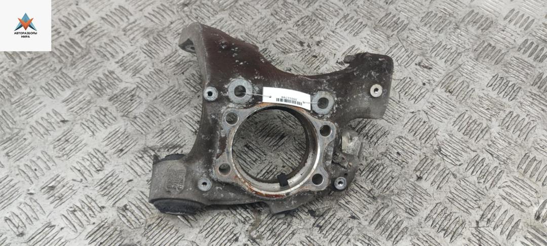 Кулак (корпус ступицы) задний правый Audi A6 4F/C6 2005, 3.2 л., бензин, АКПП, чёрный, универсал, 4F0501434 - фото №1