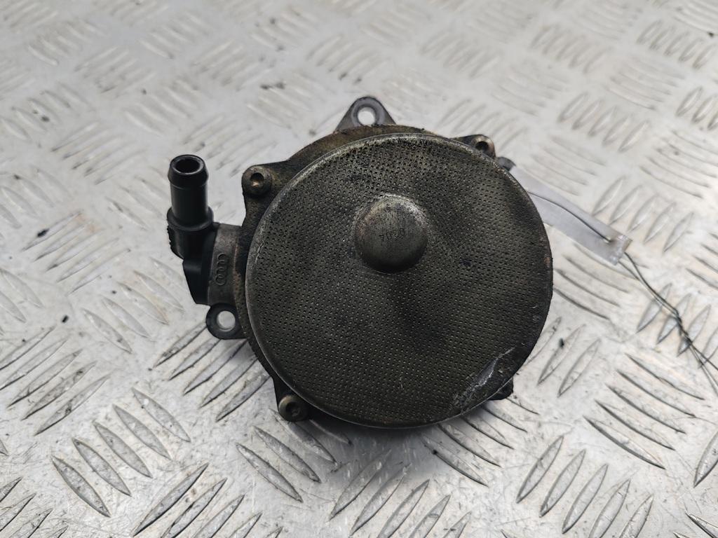 насос вакуумный Audi A6 C5 2004, 2.5 л., дизель, АКПП, серый, универсал, 057145100G, 72260806C