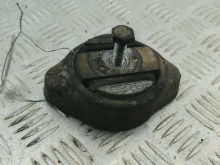 подушка крепления КПП Audi A4 B7 2005, 3.0 л., дизель, АКПП, серый, универсал, 8E0399151AP, 3B0399151