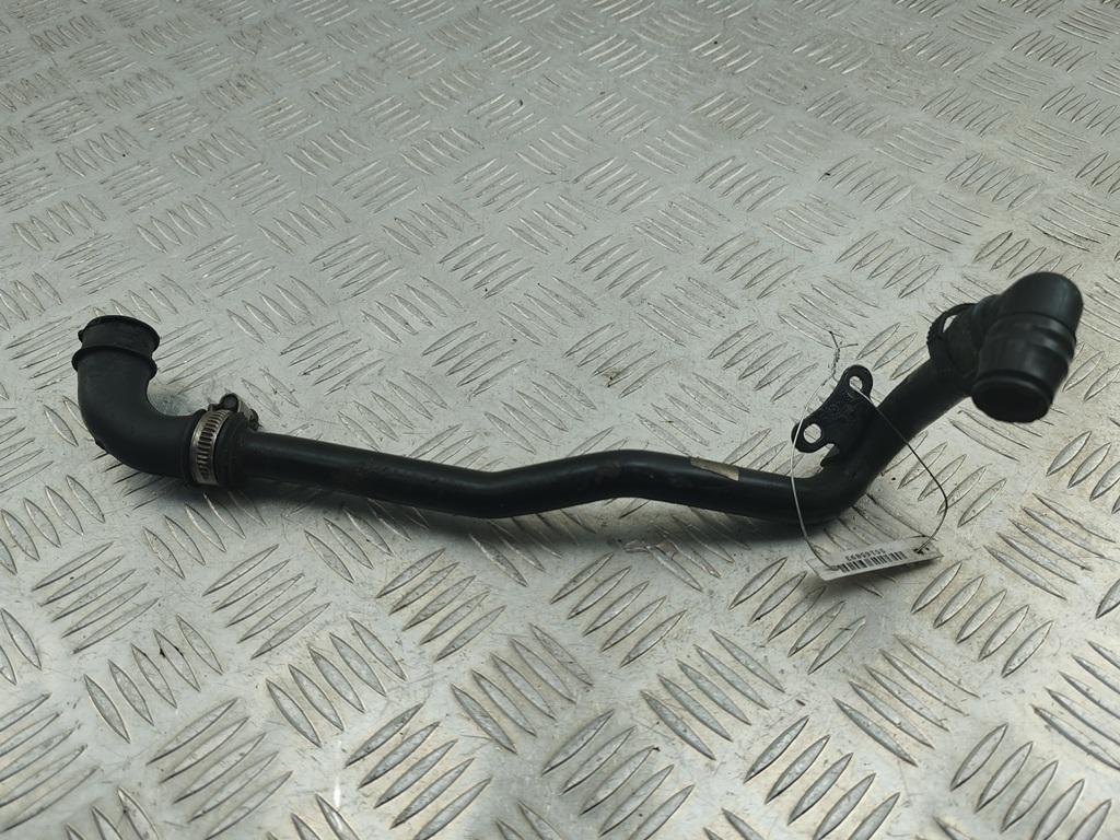 патрубок (трубопровод, шланг) Audi A6 C5 2002, 1.8 л., Ti, бензин, АКПП, серый, универсал, 058133607D