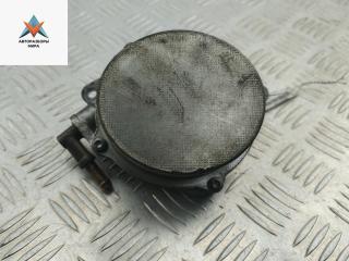 насос вакуумный Audi A4 B7 2005, 3.0 л., дизель, АКПП, серый, универсал, 700906220