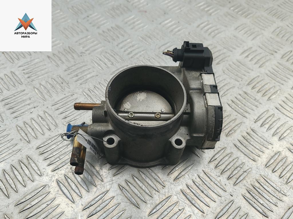 заслонка дроссельная Audi A4 B6 2003, 2.4 л., бензин, АКПП, серый, универсал, 078133062B, 0280750030 - фото №1
