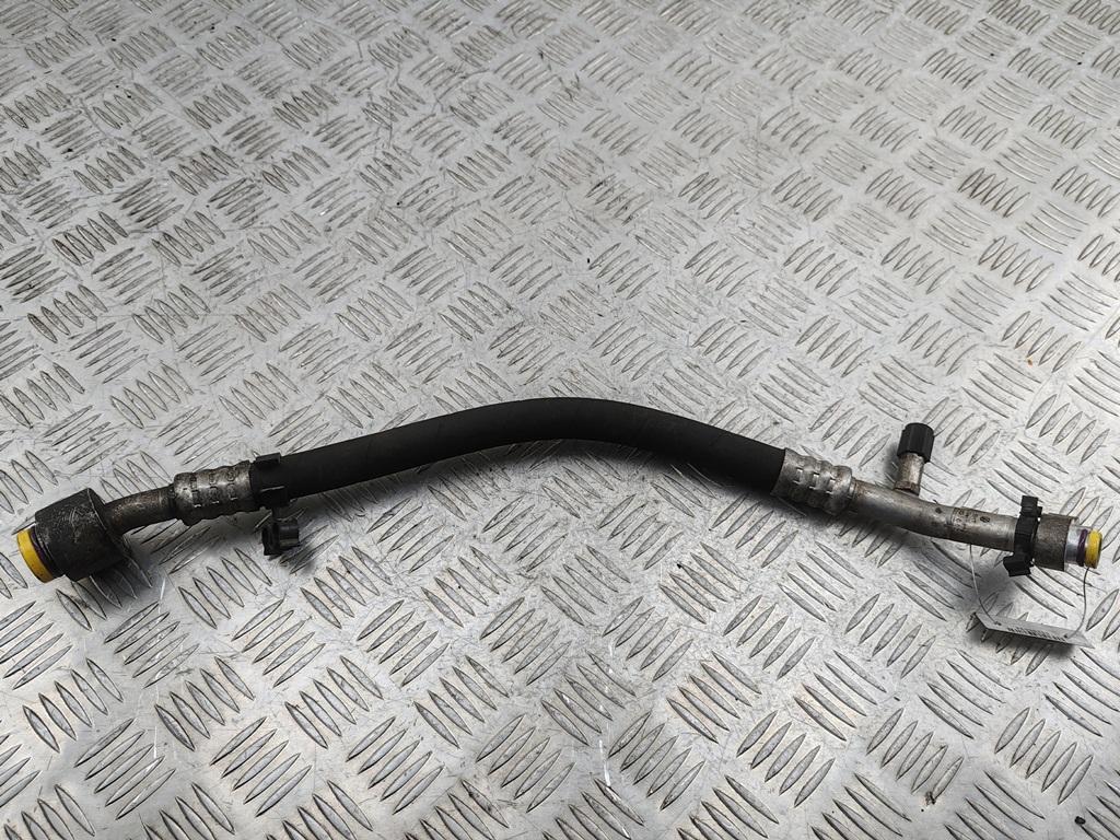 трубка кондиционера Volkswagen Touareg 1 поколение 2003, 2.5 л., дизель, АКПП, чёрный, внедорожник 5 дв., 7L6820744H - фото №1