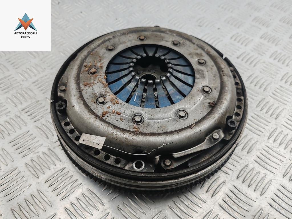 маховик Volkswagen Passat B5 1998, 1.8 л., бензин, МКПП, зелёный, универсал - фото №1