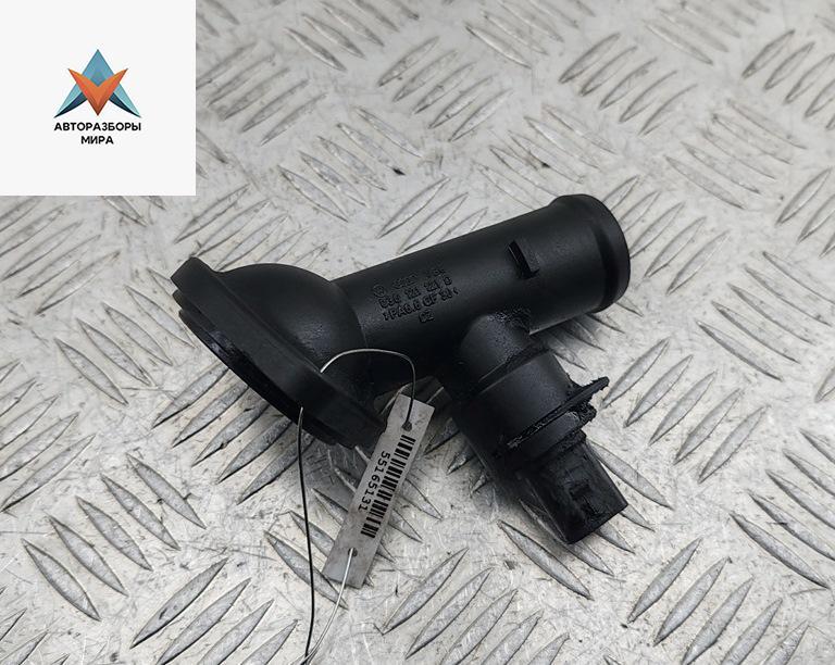 корпус термостата Volkswagen Touran 1 поколение 2005, 2.0 л., дизель, МКПП, чёрный, минивэн, 03G121121D - фото №1