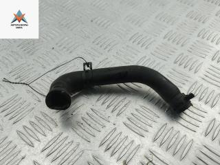 патрубок (трубопровод, шланг) Volkswagen Passat B5 1998, 1.8 л., бензин, МКПП, зелёный, универсал, 058121058B