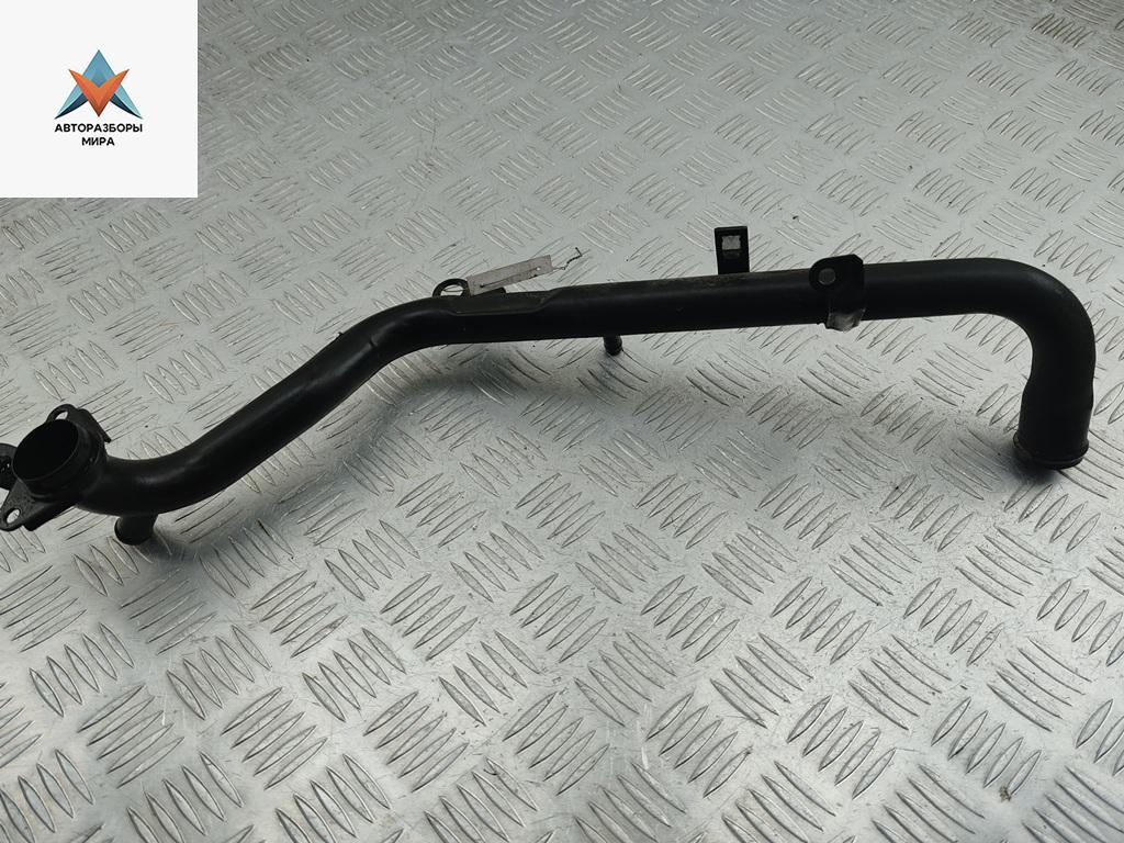 трубка охлаждающей жидкости Volkswagen Passat B5 1998, 1.8 л., бензин, МКПП, 058121071J - фото №1