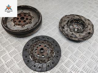 маховик Volkswagen Passat B6 2006, 2.0 л., бензин, МКПП, серый, седан