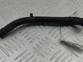 патрубок (трубопровод, шланг) Volkswagen Passat B5 1999, 1.6 л., бензин, МКПП, синий, универсал, 050121108B