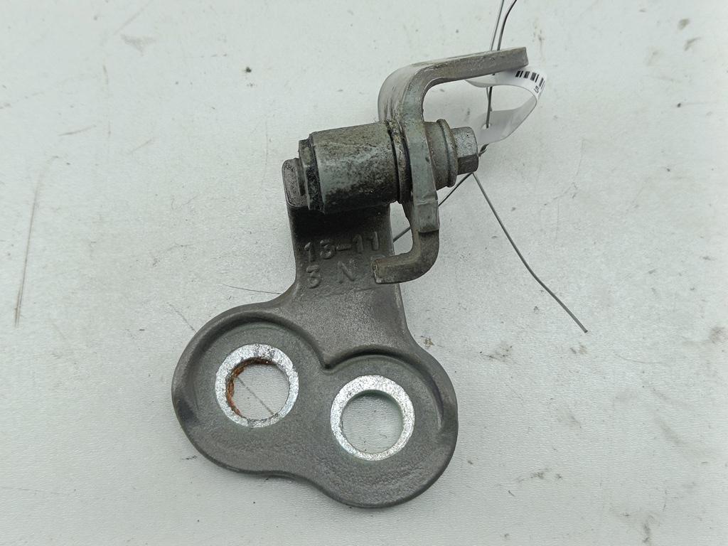 петля двери Ford Focus III 2014, серый, универсал