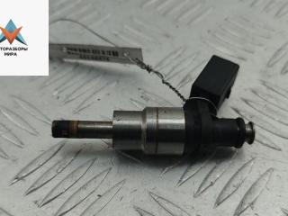 форсунка Volkswagen Passat B6 2006, 2.0 л., бензин, МКПП, серый, седан, 06F906036