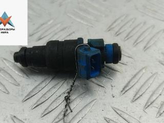 форсунка Volkswagen Passat B5 1999, 1.6 л., бензин, МКПП, синий, универсал, 06B133551C