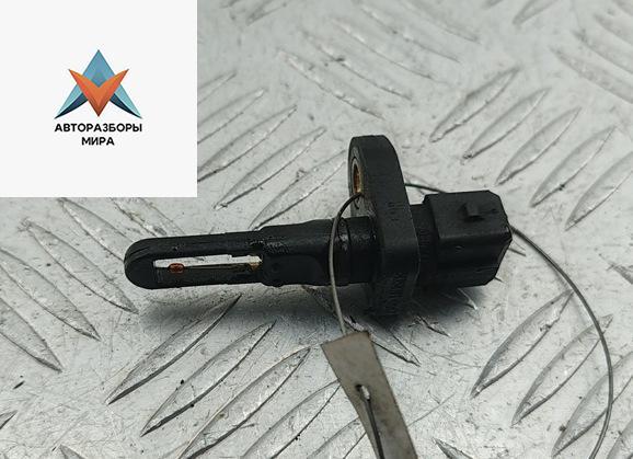 датчик температуры Volkswagen Passat B5 1998, 1.8 л., бензин, МКПП, зелёный, универсал, 058905379 - фото №1