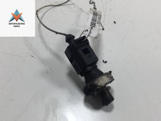 датчик давления масла Volkswagen Passat B5 1999, 1.6 л., бензин, МКПП, зелёный, универсал, 06A919081A