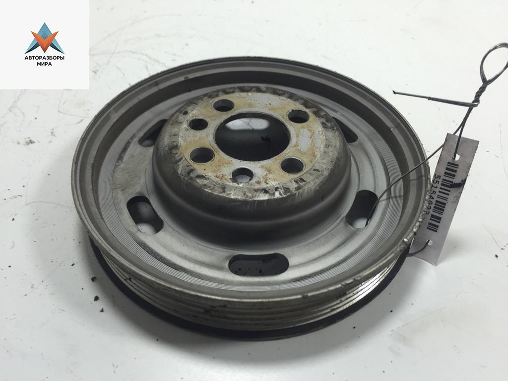 шкив коленвала Volkswagen Passat B5 1999, 1.6 л., бензин, МКПП, зелёный, универсал, 06B105255E - фото №1