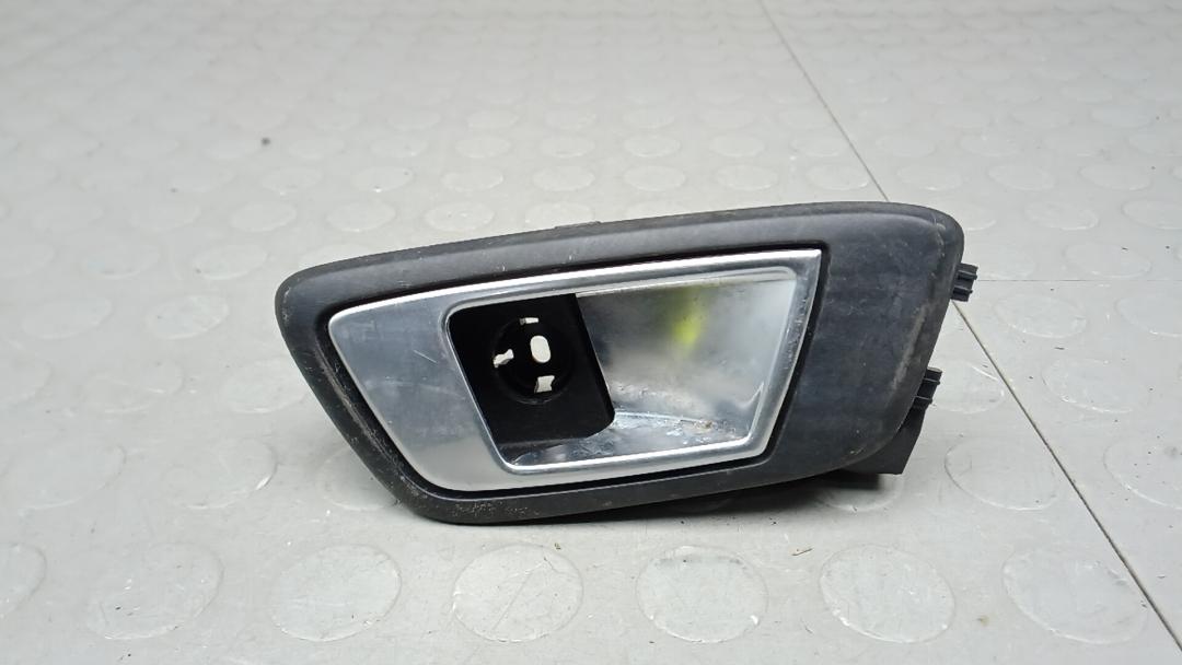 ручка внутренняя задняя правая Ford EcoSport 2 поколение 2015, 1.5 л., бензин, МКПП, внедорожник 5 дв. - фото №1