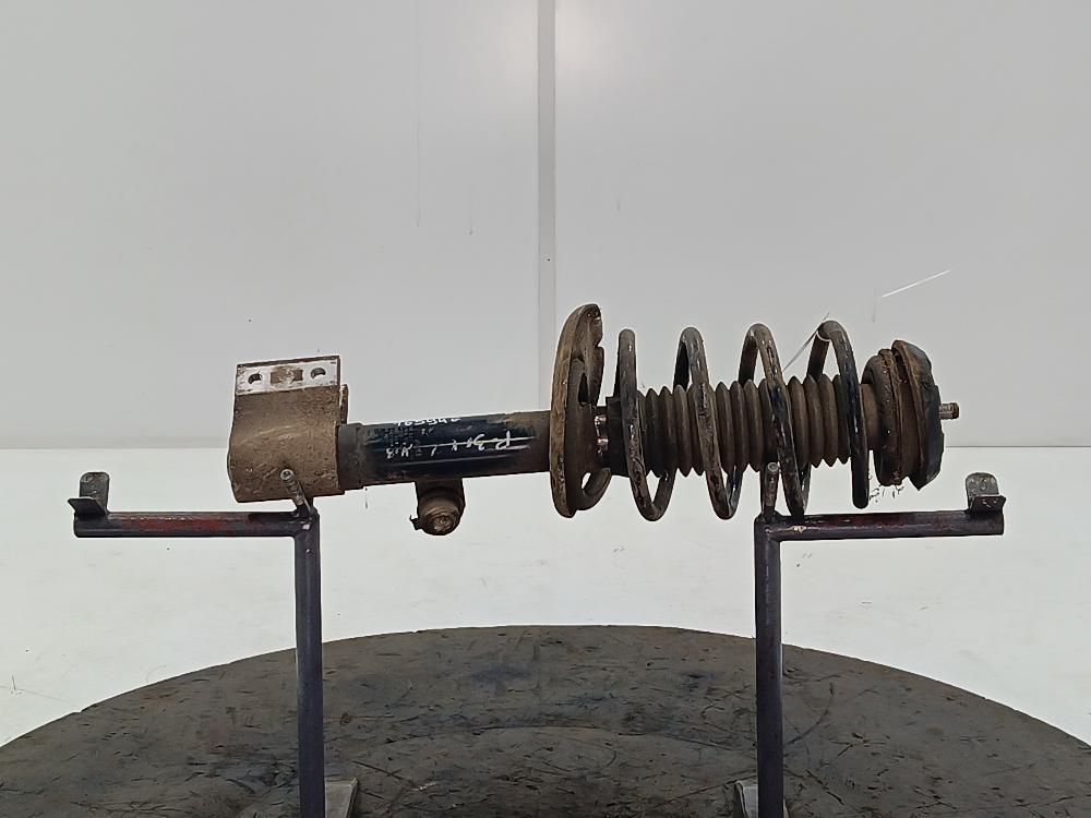 Стойка Peugeot 3008 1 поколение 2012, цвет - фото №1