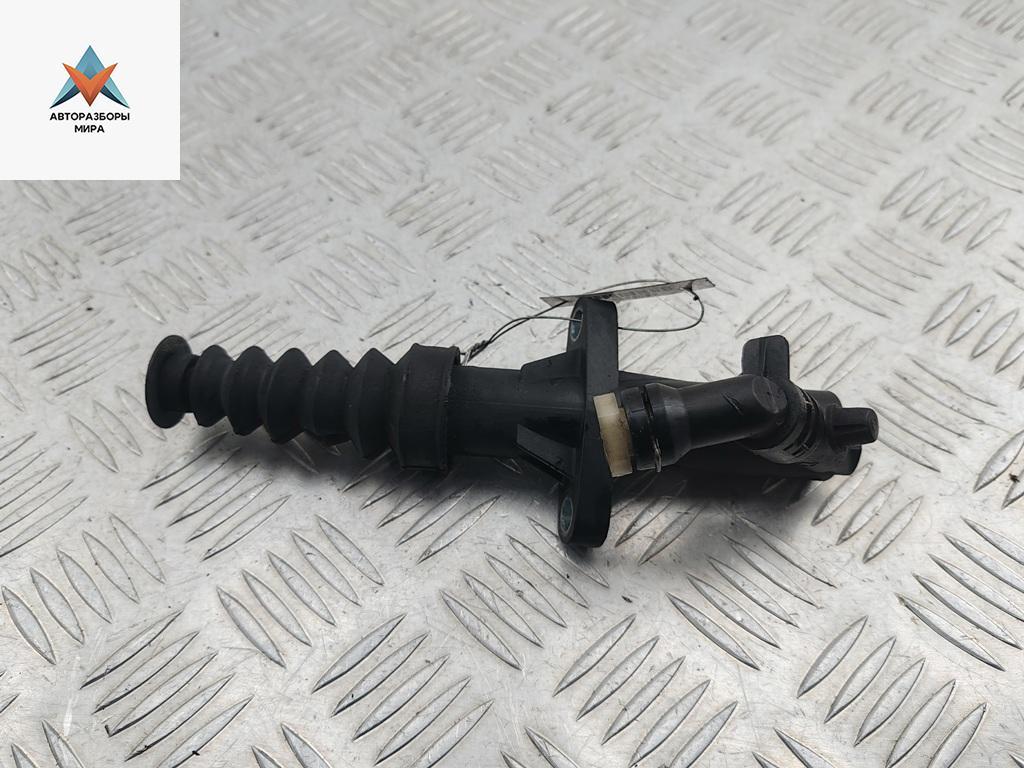 цилиндр сцепления рабочий Peugeot 508 1 поколение 2011, 2.0 л., дизель, МКПП, чёрный, универсал, 9685782680 - фото №1