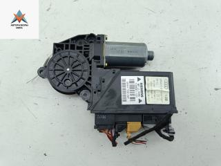 моторчик стеклоподъемника передний правый Audi A4 B6 2001, 1.8 л., Ti, бензин, МКПП, чёрный, седан, 5WK47006ABF