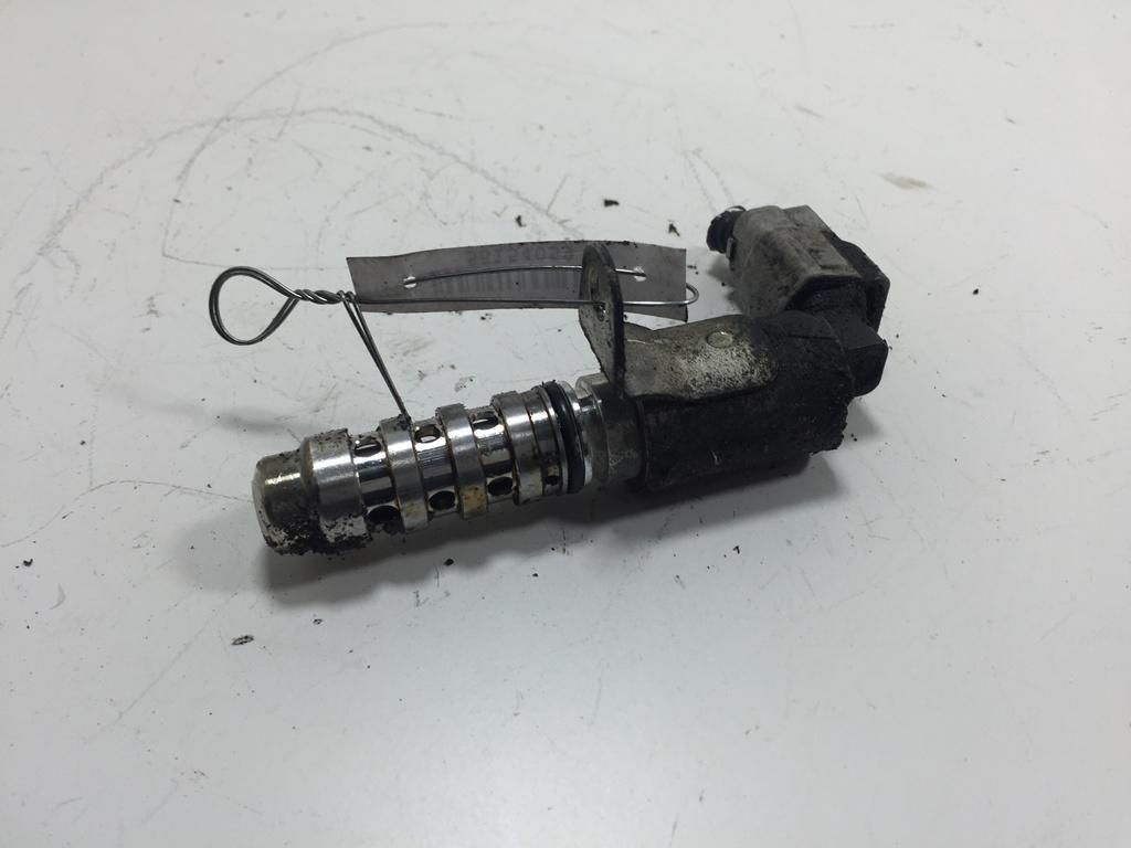 Клапан фазорегулятора Renault Laguna III 2009, 2.0 л., бензин, МКПП, чёрный, универсал