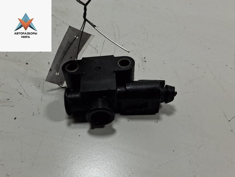 электромагнитный клапан Mercedes-Benz C-Класс W203/S203/CL203 2000, 2.2 л., дизель, МКПП, серый, седан, 6110780049 - фото №1