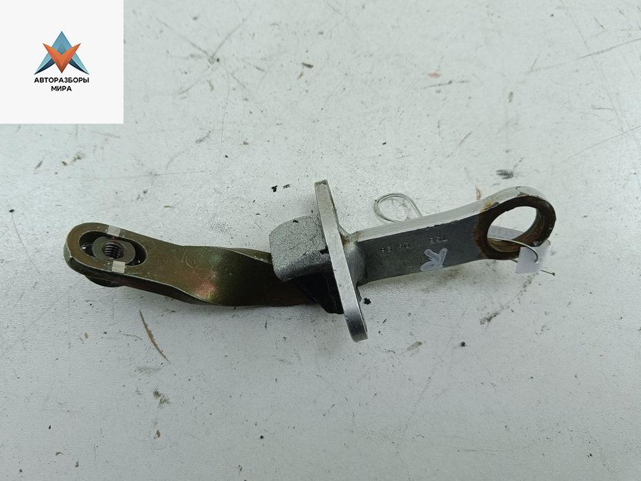 петля крышки багажника Renault Espace 3 поколение 1996, серый, минивэн, 75640696 - фото №1