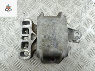 подушка крепления двигателя Volkswagen Bora 1 поколение 2000, 1.6 л., бензин, АКПП, серый, седан