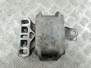 подушка крепления двигателя Volkswagen Bora 2000, 1.6 л., бензин, АКПП, серый, седан