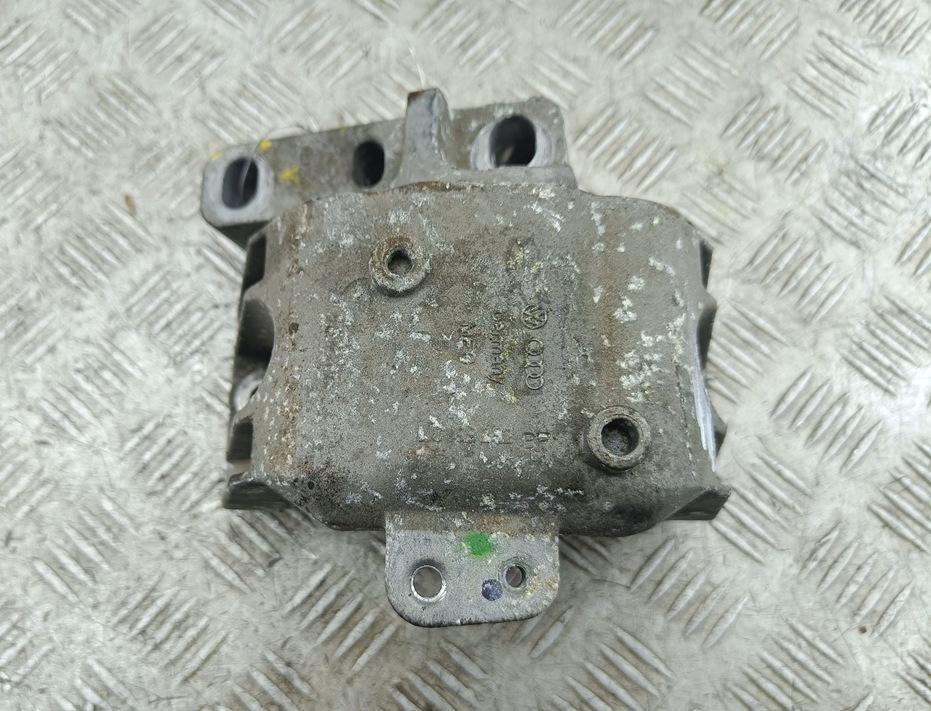 подушка крепления двигателя Skoda Octavia mk1 (A4 1U) 2004, 2.0 л., бензин, МКПП, синий, универсал