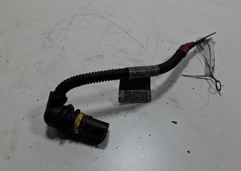 разъем (фишка) проводки BMW 3 E90/E91/E92/E93 2005, 2.0 л., дизель, АКПП, серый, универсал, 7794907