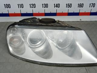 фара правая Volkswagen Touareg 1 поколение 2005, 3.2 л., бензин, АКПП, внедорожник 5 дв.