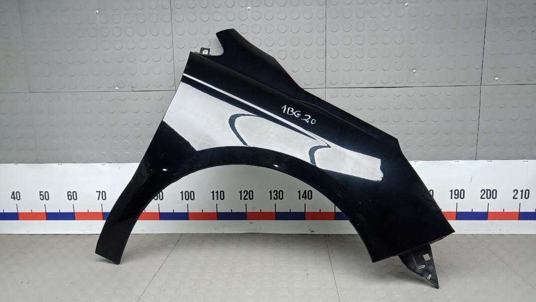 крыло переднее правое Citroen C4 2 поколение 2013, 1.6 л., HDi 8V, дизель, МКПП, хетчбэк 5 дв. - фото №1