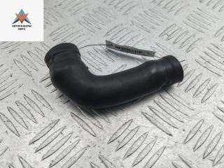 патрубок (трубопровод, шланг) Audi A4 B5 1995, 1.8 л., бензин, МКПП, зелёный, седан