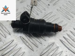 форсунка Audi A4 B5 1995, 1.8 л., бензин, МКПП, зелёный, седан, 058133551A